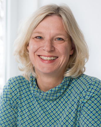 Beate Weber - Ansprechpartnerin für Due Diligence Beate Weber - Ansprechpartnerin für Due Diligence